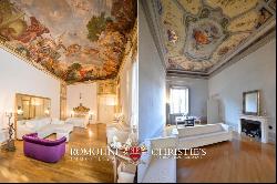 RENAISSANCE PALAZZO WITH BOUTIQUE HOTEL FOR SALE IN FLORENCE