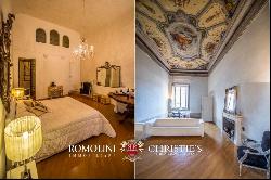 RENAISSANCE PALAZZO WITH BOUTIQUE HOTEL FOR SALE IN FLORENCE