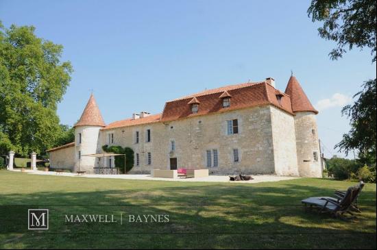 stunning 15th century property