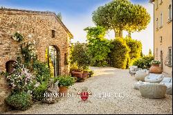 LUXURY BOUTIQUE HOTEL FOR SALE IN TUSCANY, MONTEPULCIANO