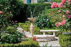 LUXURY BOUTIQUE HOTEL FOR SALE IN TUSCANY, MONTEPULCIANO