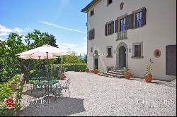 RESTORED MEDIEVAL HAMLET FOR SALE IN TUSCANY, AREZZO