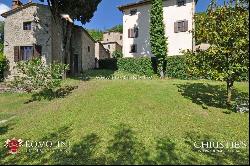 RESTORED MEDIEVAL HAMLET FOR SALE IN TUSCANY, AREZZO