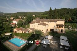 HISTORICAL PROPERTY WITH VILLA AND TOWER FOR SALE IN TUSCANY