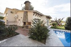 Exclusive villa just 350 m from the beautiful Cala Sant Francesc