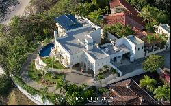 Stunning Beach Front Estate