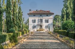 Prestigious historical villa in the in the countryside of Reggio Emilia