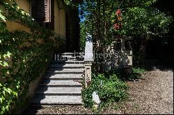 Historic villa with large park in the countryside of Cremona