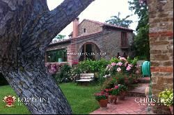 TUSCANY: LUXURY VILLA WITH PANORAMIC VIEW AND TENNIS COURT FOR SALE, AREZZO, POOL, OLIVE 