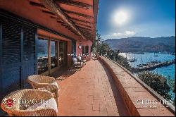 VILLA WITH PRIVATE ACCESS TO THE SEA FOR SALE ARGENTARIO, PIED DANS L'EAU