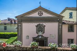 PRESTIGIOUS 17TH CENTURY VILLA WITH 12 HA OF LAND FOR SALE, LUCCA, TUSCANY