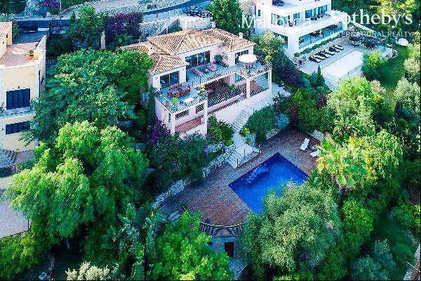 Villa with views to the bay of Puerto Pollensa