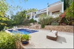 Villa with views to the bay of Puerto Pollensa