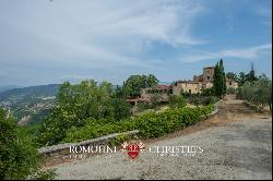 HISTORICAL ESTATE FOR SALE IN FLORENCE - CHIANTI