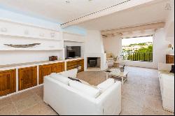 Waterfront Apartment in the Center of Porto Cervo