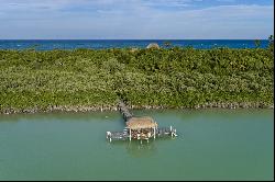 BEACHFRONT PARADISE