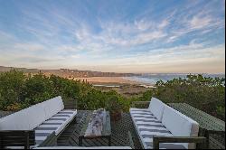 Oceantfront Villa in Tunquen