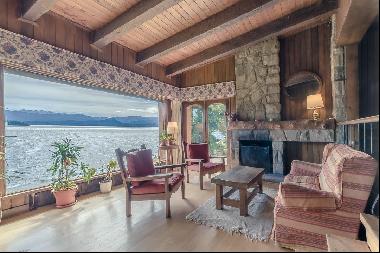 Patagonian Lake house