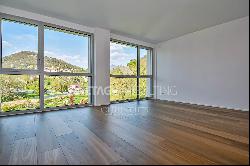 3-bedroom apartments for sale in prime position directly by the lake of Lugano