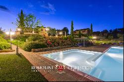 85 HA ESTATE WITH HAMLETS AND CHIANTI VINEYARD FOR SALE, TUSCANY