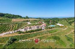 SAN GIMIGNANO, TUSCANY: 73.3 HECTARE ESTATE, RESORT FOR SALE