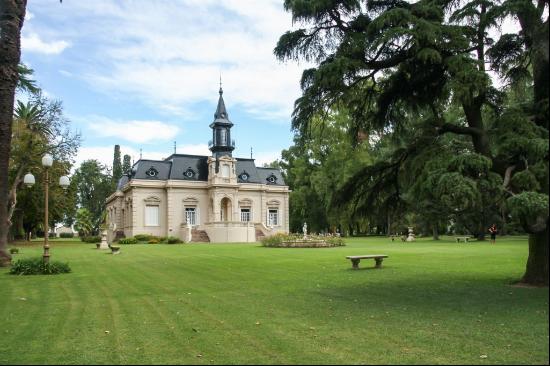 LA FORTUNA COUNTRY ESTATE, LAS PAMPAS PALACE