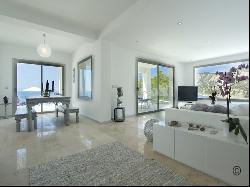 Wonderful front line villa with beach access for rent in Es Cubells-Ibiza