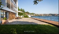 Villa with fantastic views of the river, Porto, Portugal