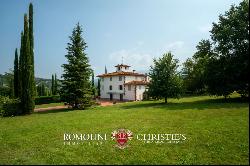 40.6-HA ESTATE WITH HISTORIC VILLA FOR SALE TUSCANY Romolini - Christie's