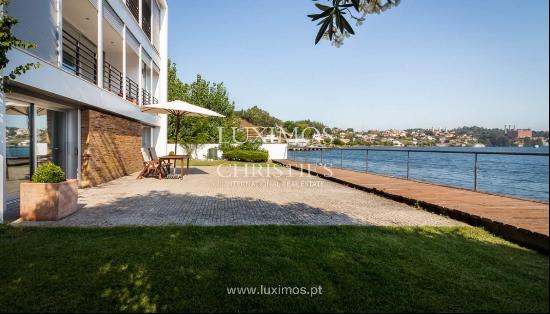 Villa with fantastic views of the river, Porto, Portugal