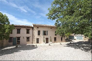 Outstanding country estate for sale in Lorgues.