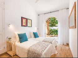 Stunning villa with private access to the sea, in Ciutadella, for rent