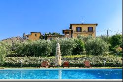 Magnificent villa close to Florence