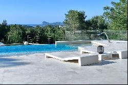 Designer villa for holiday rental with panoramic sea views