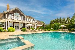 SUMMER OASIS IN BRIDGEHAMPTON