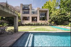 Property with Privileged Views Designed by the Renowned Architect De Groote