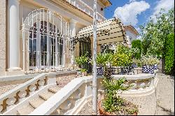 Elegant colonial style villa in Terramar, Sitges, in front of the sea.