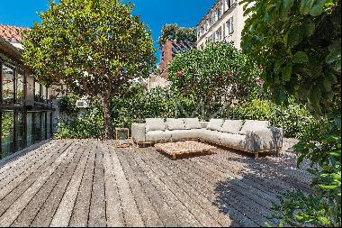 Cannes - Rare town house