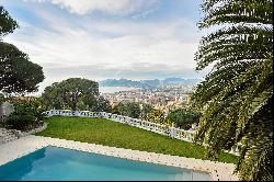 Cannes - Villa in a quiet area with sea view