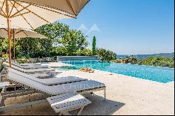 Gordes - Magnificent property with heated pool