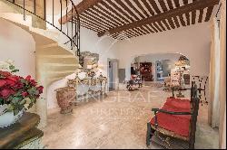 Gordes - Splendid Provencal farmhouse