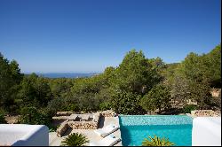 Modern villa with sea views for holiday rental in Cala Tarida