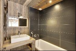 Rental of luxury apartment ski in ski out in Meribel ASPEB P63