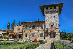 SAN GIMIGNANO: 20-KEY BOUTIQUE HOTEL FOR SALE IN TUSCANY