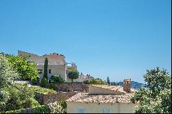 Huge villa for three families with great views of the bay of Roses.