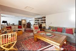 Flat, 5 bedrooms, for Sale