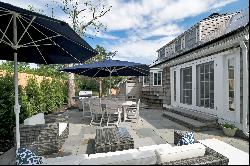 AMAGANSETT DUNES WITH A POOL