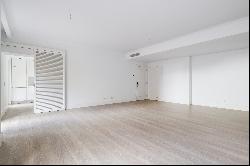 Flat, 2 bedrooms, for Sale