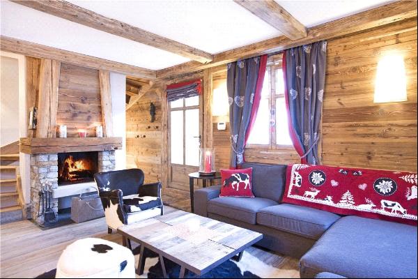 This Chalet is offered for rent by a local agent - see details below.