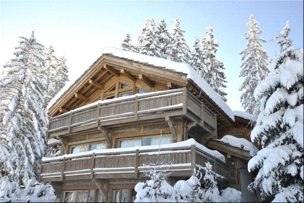 This Chalet is offered for rent by a local agent - see details below.